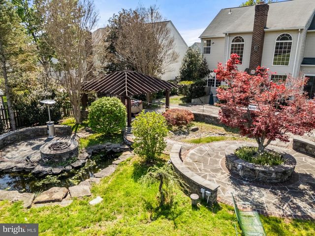 800 VALLEY SPRINGS DR, Purcellville, VA 20132