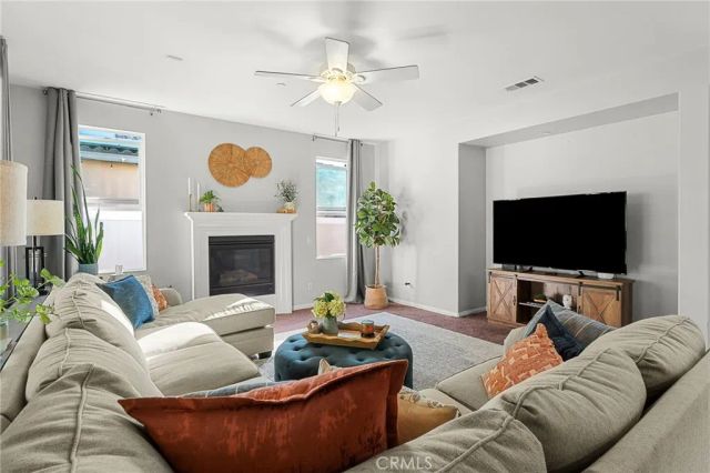 1678 Harrison, Redlands, CA 92374