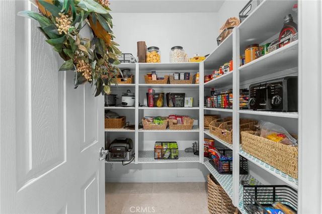 1678 Harrison, Redlands, CA 92374