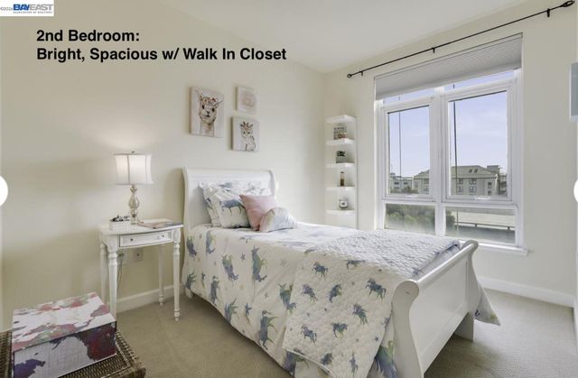 423 7Th St 208, Oakland, CA 94607