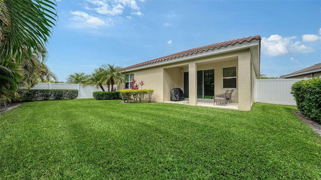 2858 ORIOLE DRIVE, Sarasota, FL 34243