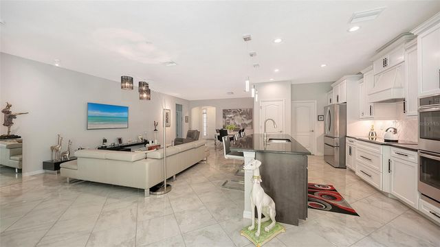 2858 ORIOLE DRIVE, Sarasota, FL 34243