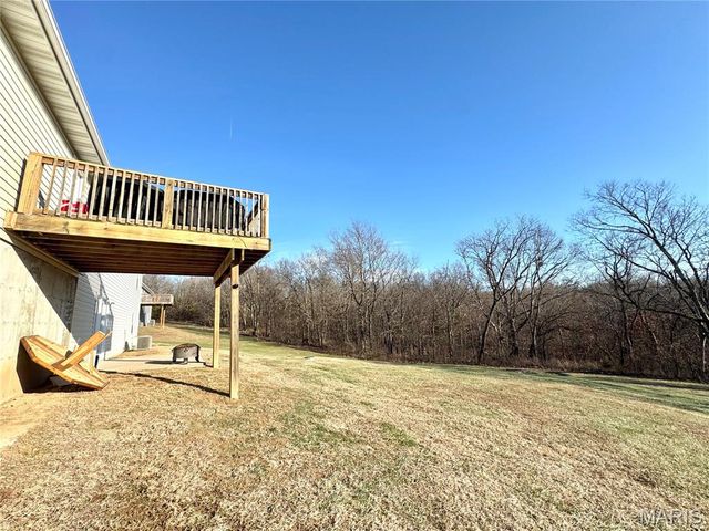 54291 Johnny Trail, Hannibal, MO 63401