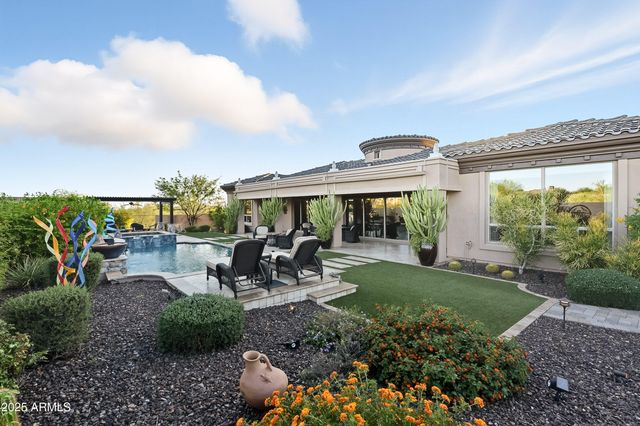 8563 E TUMBLEWEED Drive, Scottsdale, AZ 85266