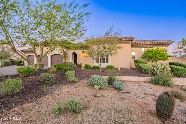 8563 E TUMBLEWEED Drive, Scottsdale, AZ 85266