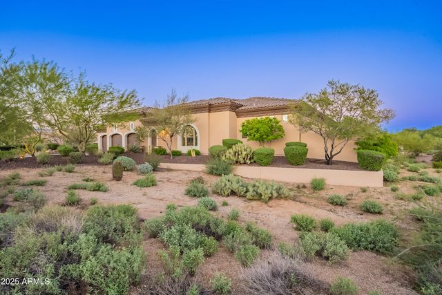 8563 E TUMBLEWEED Drive, Scottsdale, AZ 85266