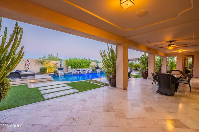 8563 E TUMBLEWEED Drive, Scottsdale, AZ 85266