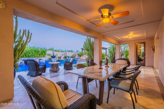 8563 E TUMBLEWEED Drive, Scottsdale, AZ 85266