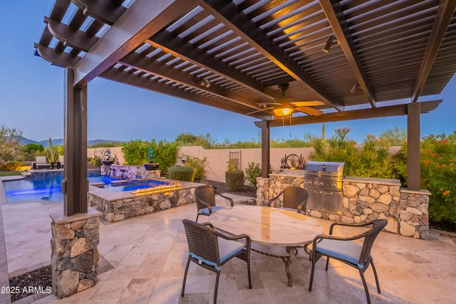 8563 E TUMBLEWEED Drive, Scottsdale, AZ 85266