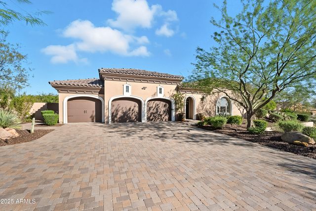 8563 E TUMBLEWEED Drive, Scottsdale, AZ 85266