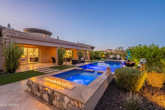 8563 E TUMBLEWEED Drive, Scottsdale, AZ 85266