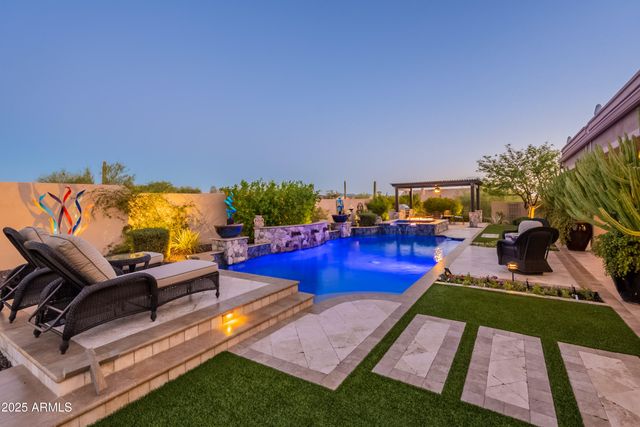 8563 E TUMBLEWEED Drive, Scottsdale, AZ 85266