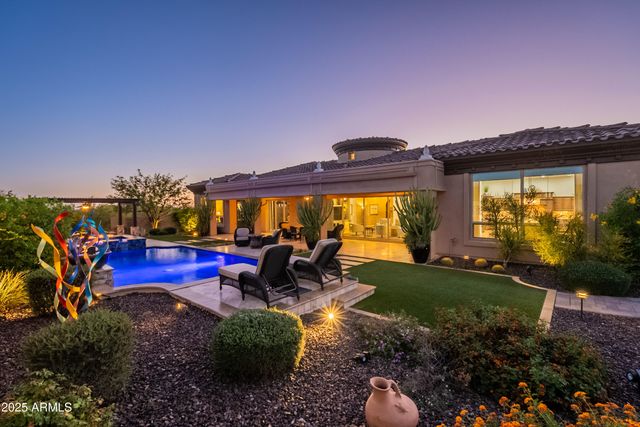 8563 E TUMBLEWEED Drive, Scottsdale, AZ 85266