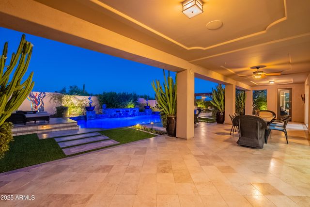 8563 E TUMBLEWEED Drive, Scottsdale, AZ 85266