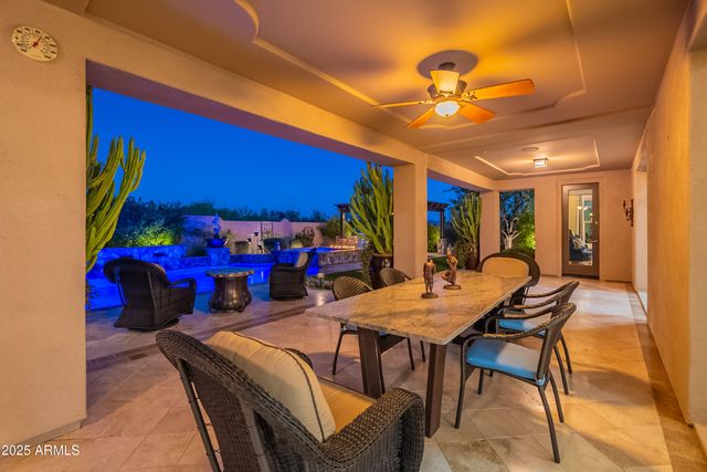 8563 E TUMBLEWEED Drive, Scottsdale, AZ 85266