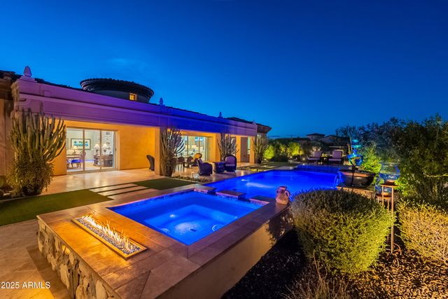 8563 E TUMBLEWEED Drive, Scottsdale, AZ 85266