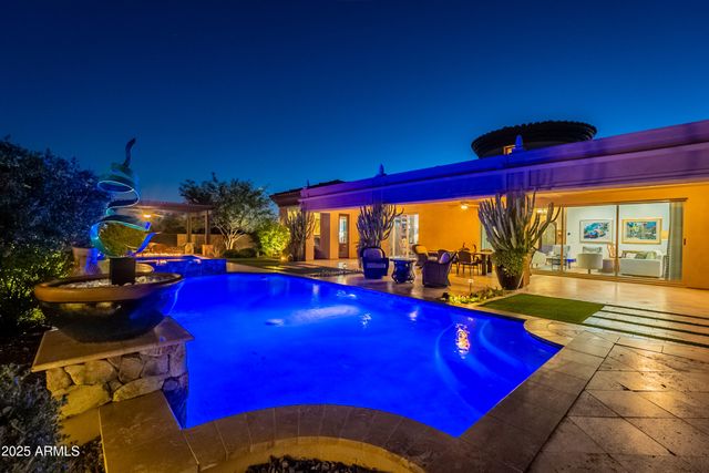 8563 E TUMBLEWEED Drive, Scottsdale, AZ 85266