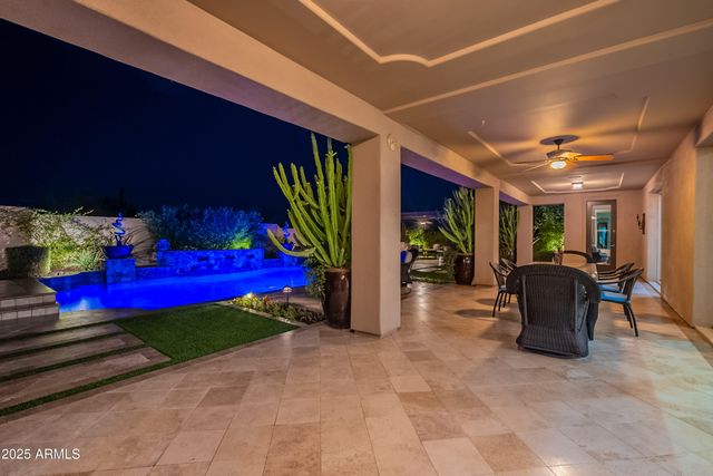 8563 E TUMBLEWEED Drive, Scottsdale, AZ 85266