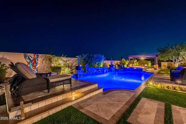 8563 E TUMBLEWEED Drive, Scottsdale, AZ 85266