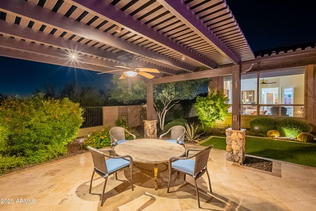 8563 E TUMBLEWEED Drive, Scottsdale, AZ 85266