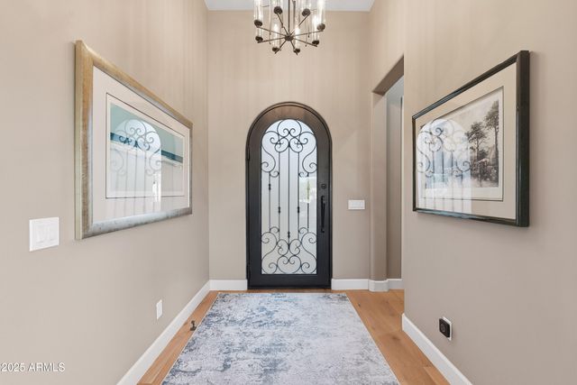 8563 E TUMBLEWEED Drive, Scottsdale, AZ 85266