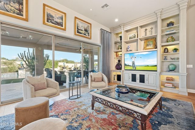 8563 E TUMBLEWEED Drive, Scottsdale, AZ 85266