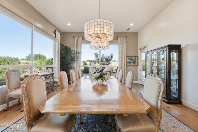 8563 E TUMBLEWEED Drive, Scottsdale, AZ 85266