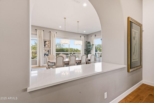 8563 E TUMBLEWEED Drive, Scottsdale, AZ 85266