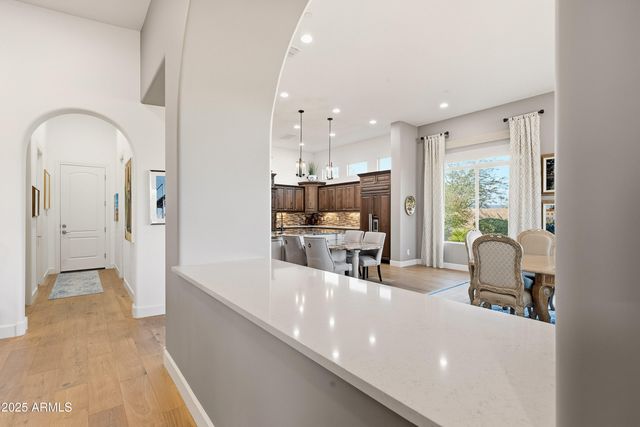 8563 E TUMBLEWEED Drive, Scottsdale, AZ 85266