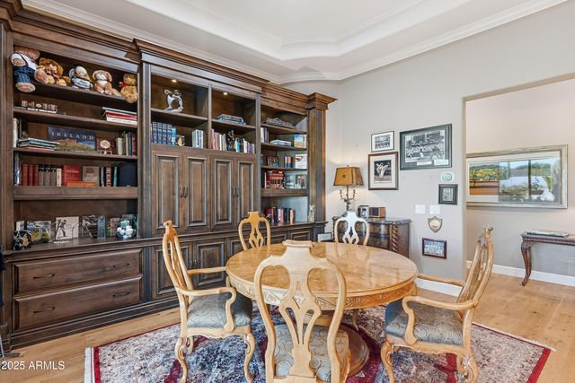 8563 E TUMBLEWEED Drive, Scottsdale, AZ 85266