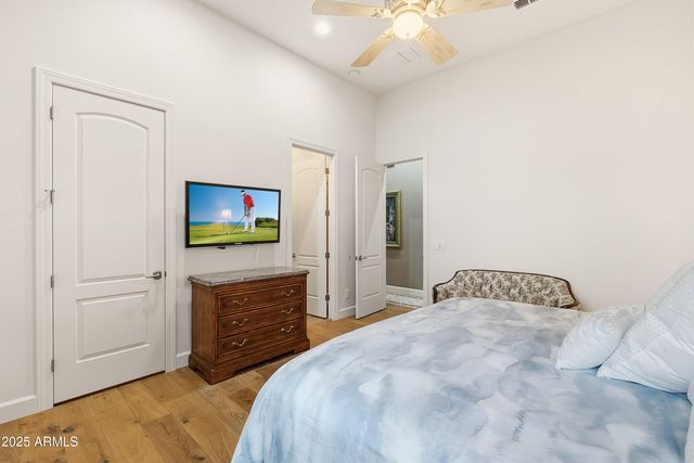 8563 E TUMBLEWEED Drive, Scottsdale, AZ 85266