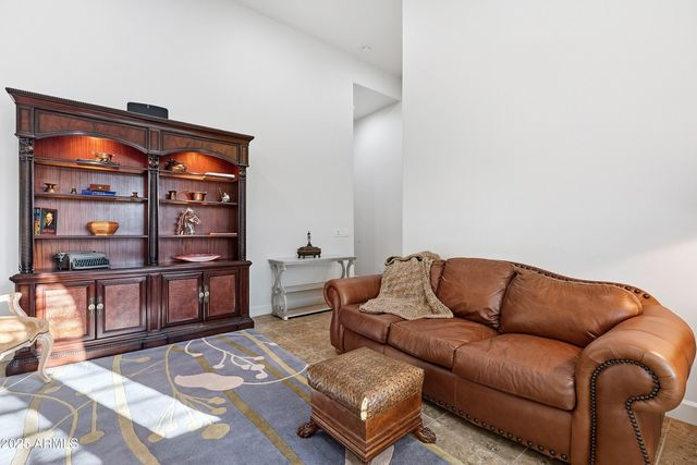 8563 E TUMBLEWEED Drive, Scottsdale, AZ 85266