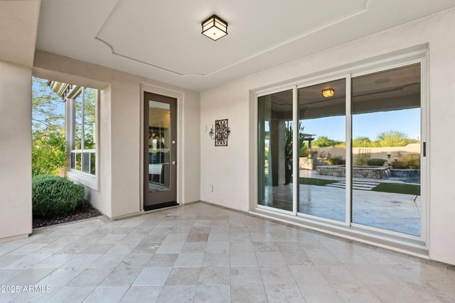 8563 E TUMBLEWEED Drive, Scottsdale, AZ 85266