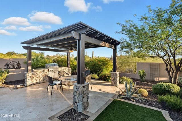 8563 E TUMBLEWEED Drive, Scottsdale, AZ 85266