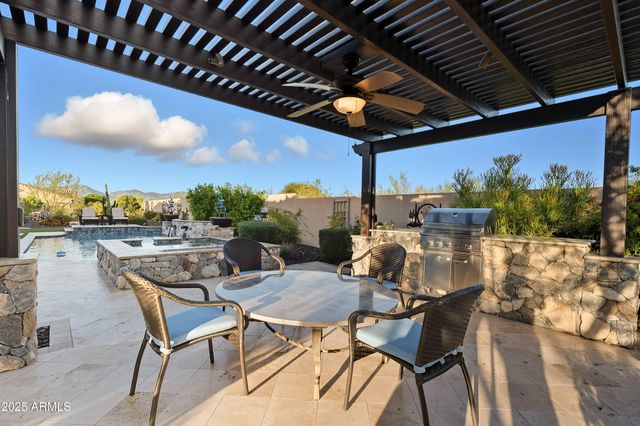 8563 E TUMBLEWEED Drive, Scottsdale, AZ 85266