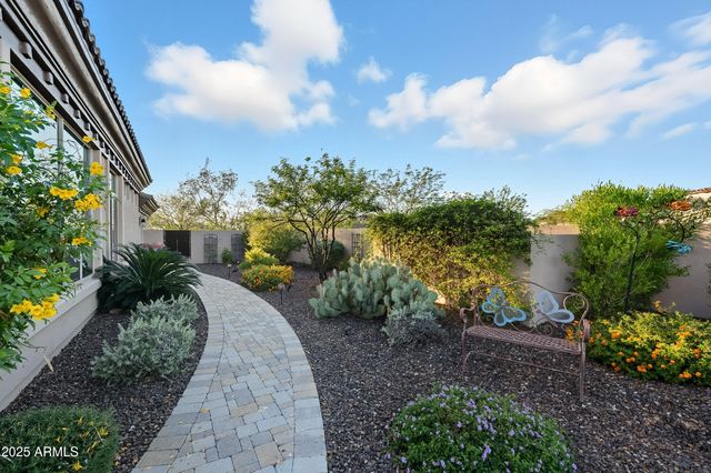 8563 E TUMBLEWEED Drive, Scottsdale, AZ 85266