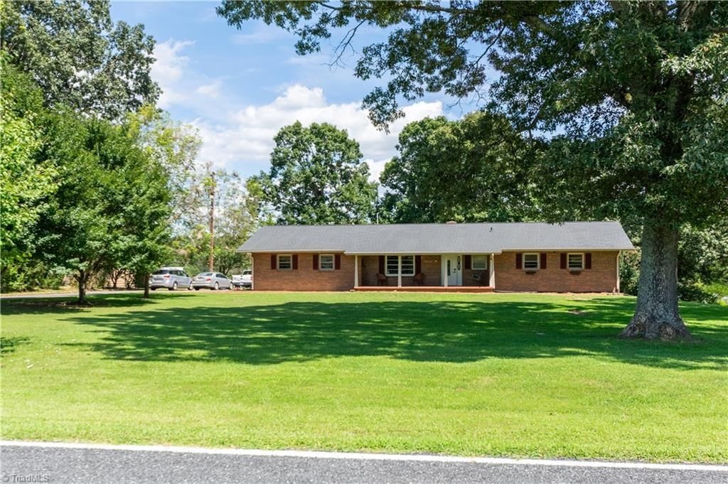 1494 Westmoreland Road, King, NC 27021