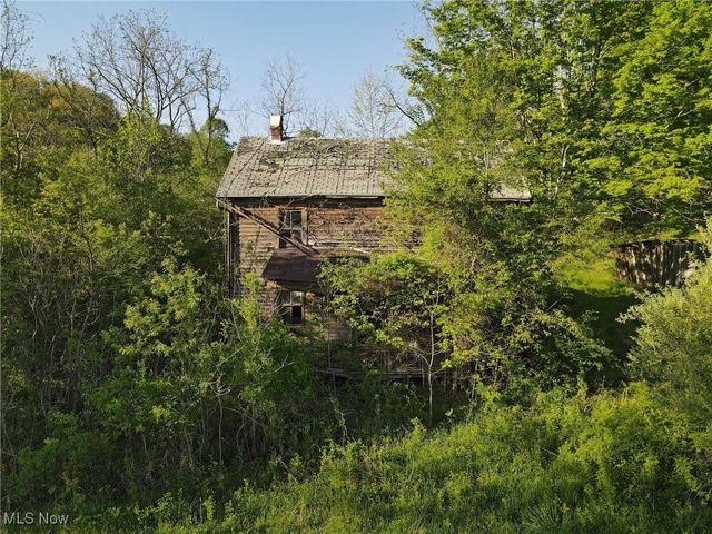 1429 Willow Run Road, Belleville, WV 26133