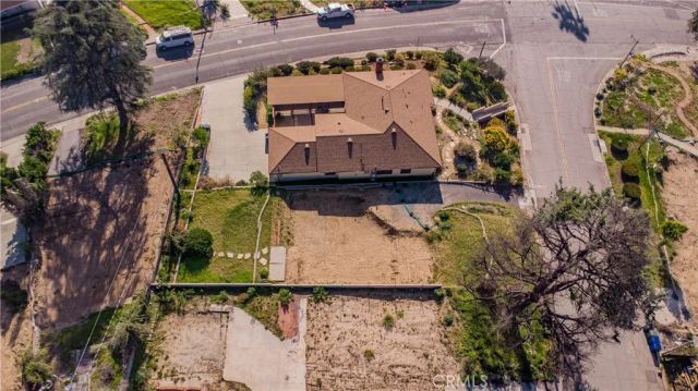2820 N Mount Curve, Altadena, CA 91001