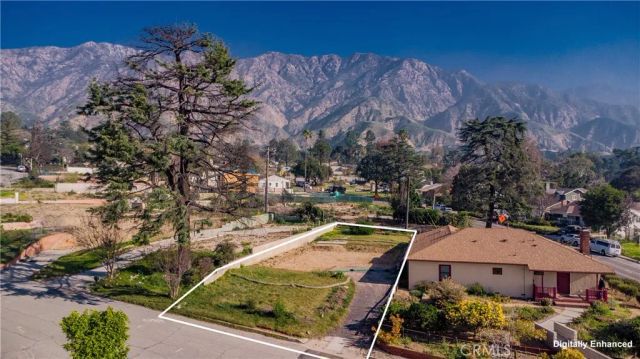 2820 N Mount Curve, Altadena, CA 91001