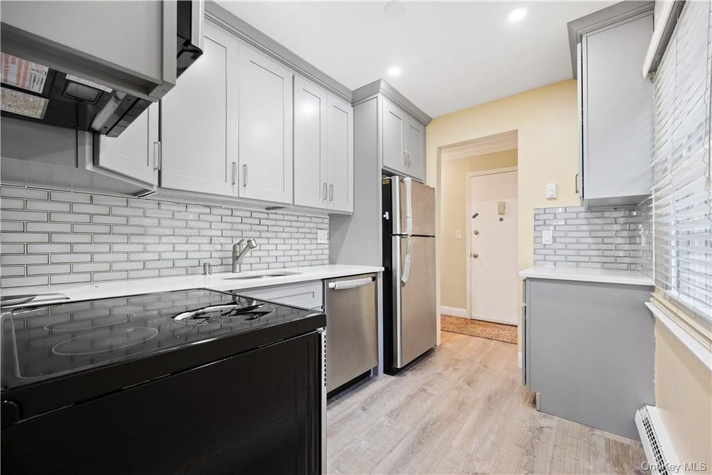 315 Woodland Hills Road, White Plains, NY 10603 — photo 4