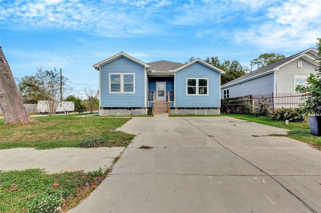 8618 Banting Street, Houston, TX 77078