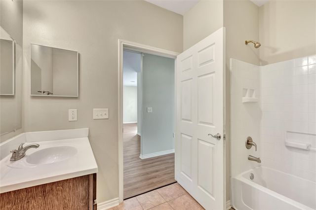 8618 Banting Street, Houston, TX 77078