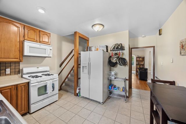 1180 GUNDERSON Avenue, Oak Park, IL 60304
