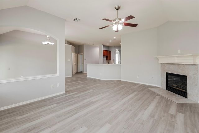 12422 Daimler Drive, Frisco, TX 75033