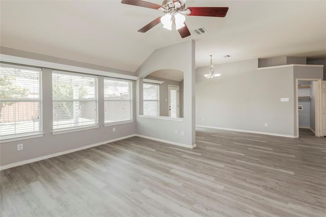 12422 Daimler Drive, Frisco, TX 75033