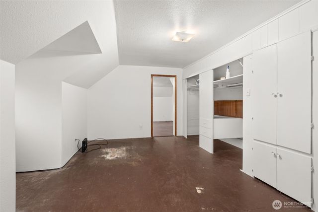 728 Dakota Street, Raymond, WA 98577