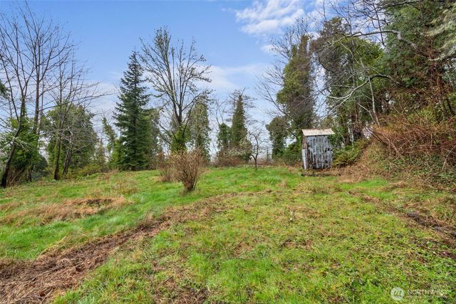 728 Dakota Street, Raymond, WA 98577