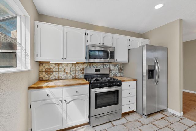 8420 Parrot Run Road NE, Albuquerque, NM 87109