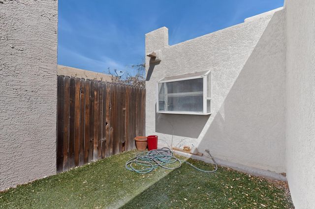 8420 Parrot Run Road NE, Albuquerque, NM 87109